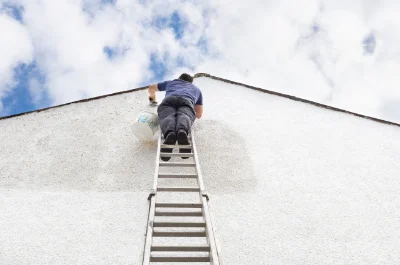 Peinture extérieure à Labessette — façades et ravalement